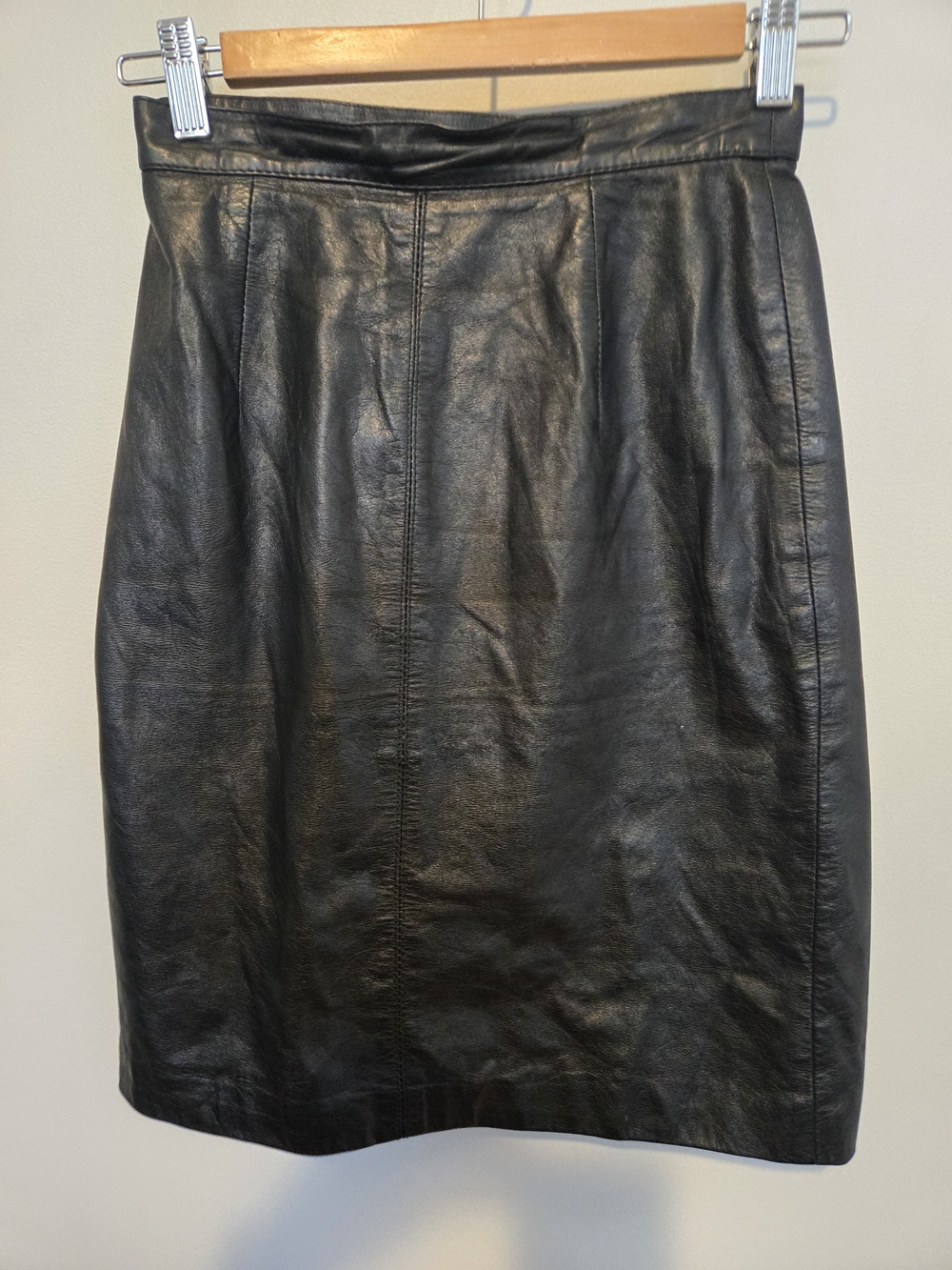 Vintage Women's Black Leather Pencil Skirt